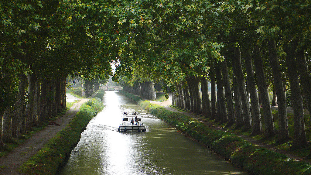 Canal du Midi in Languedoc Rousillon JDV
