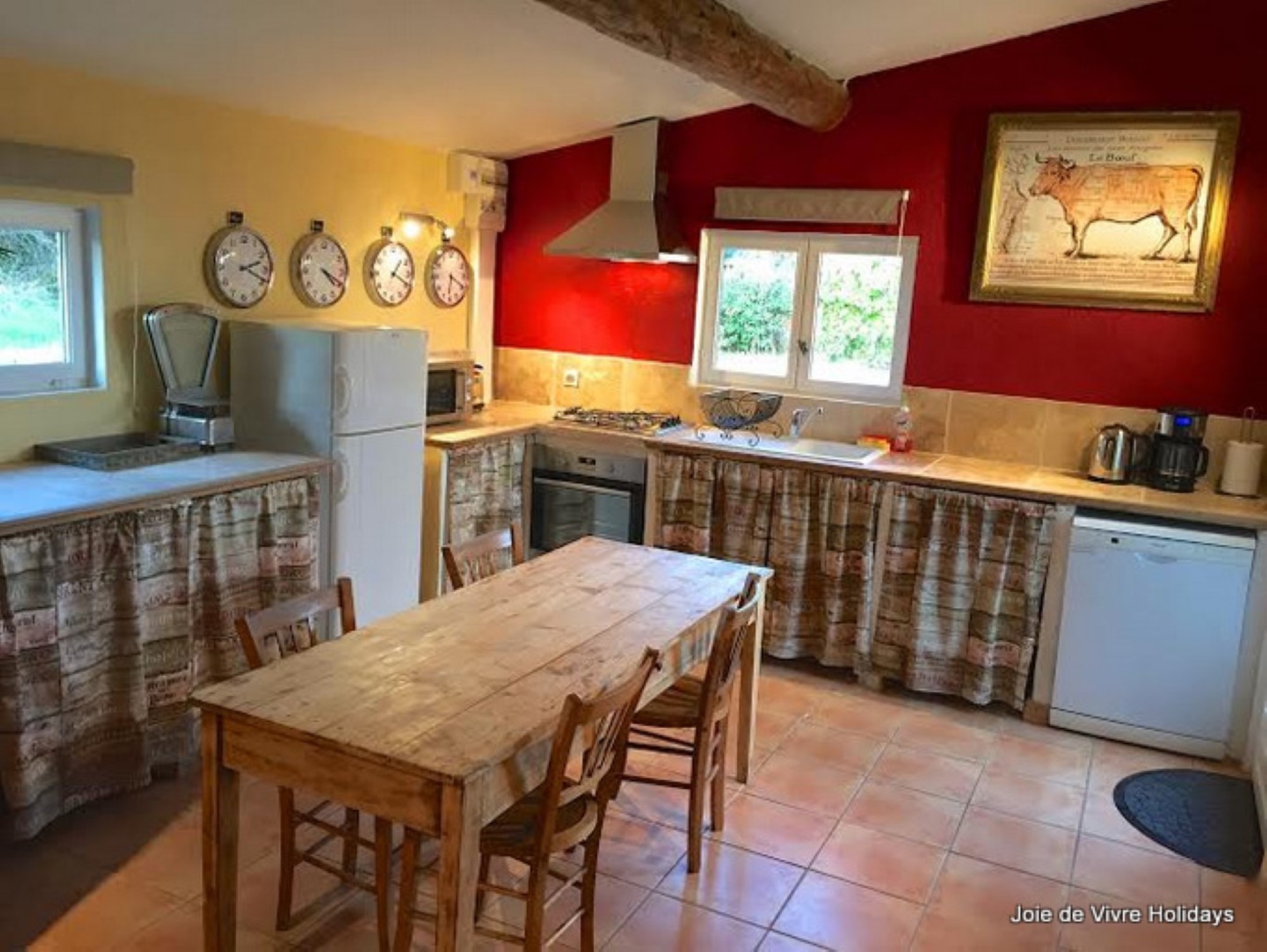 Well equipped kitchen of Gite St Sophie